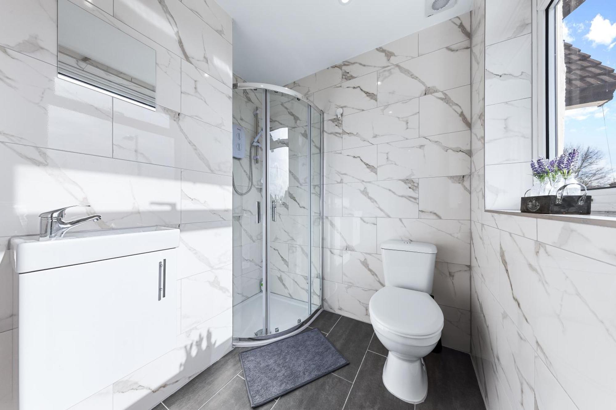 Serviced Ensuite Modern Studio - Sleeps 2 - Near Wembley Stadium - Good Transport Link To Central London - Harrow Ha3 Hatch End ภายนอก รูปภาพ
